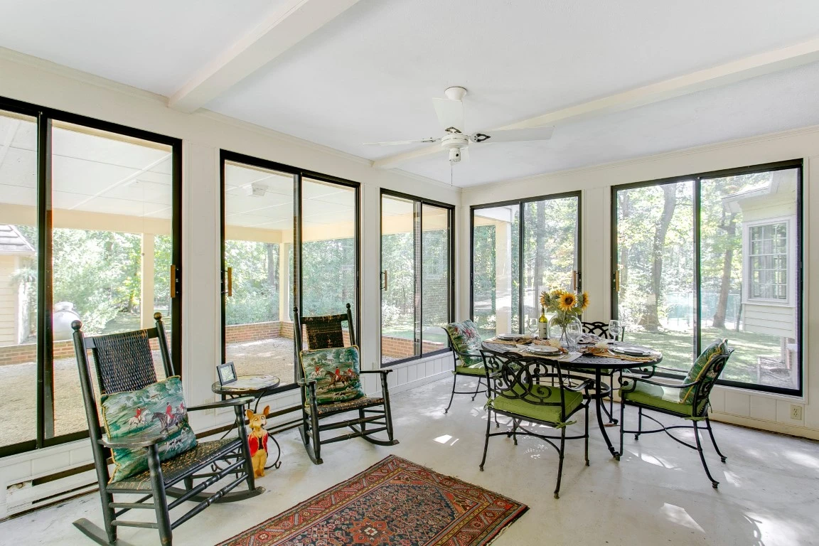 Best Window Styles For Greenville Sunrooms And Screened-In Porches Window Styles - Greenville, SC